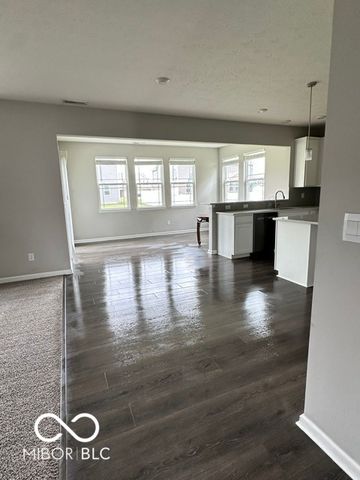 110 Thorpe Drive, Whiteland, IN 46184