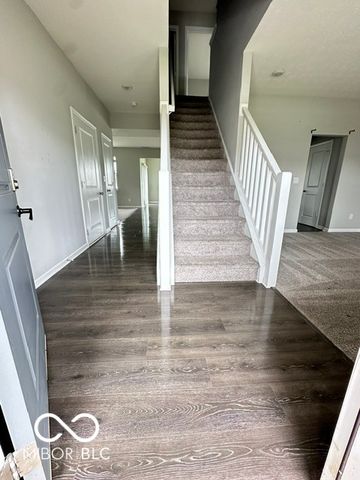 110 Thorpe Drive, Whiteland, IN 46184