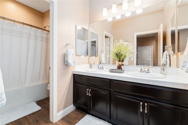 13558 Applegate Court, Rancho Cucamonga, CA 91739