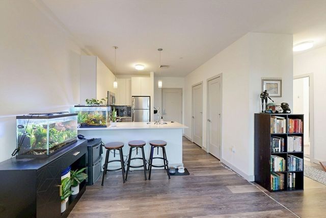 180 Telford St 321, Boston, MA 02135