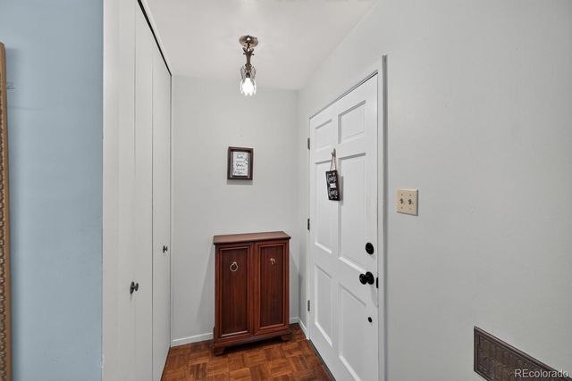 9295 E Center Avenue, Denver, CO 80247