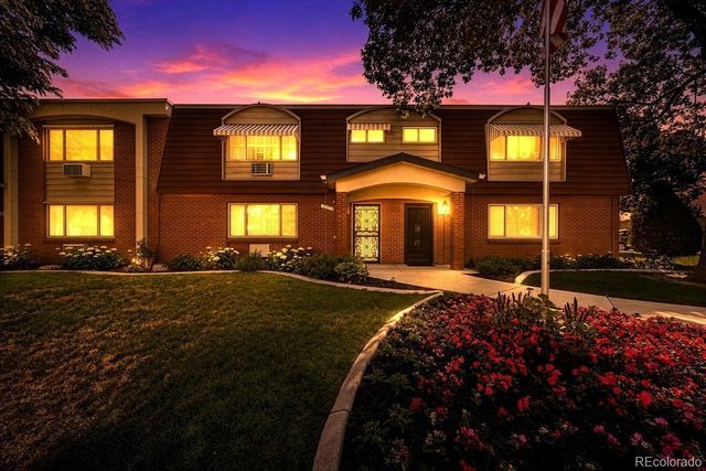9295 E Center Avenue, Denver, CO 80247