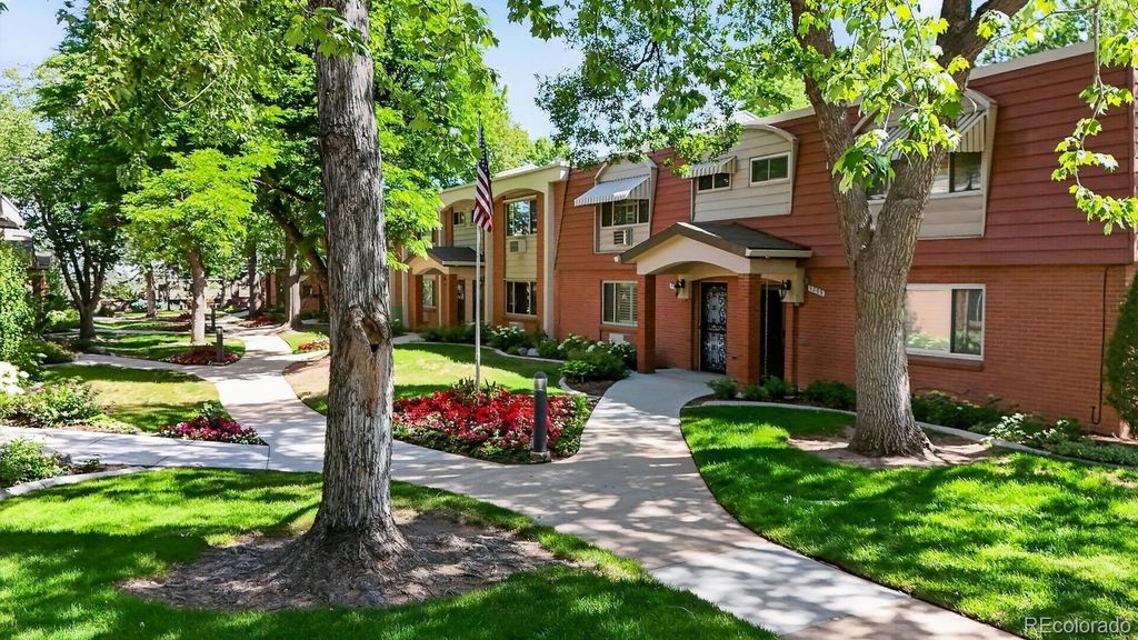 9295 E Center Avenue, Denver, CO 80247