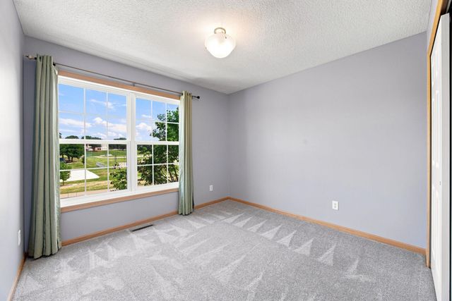 560 Huset Parkway NE, Columbia Heights, MN 55421