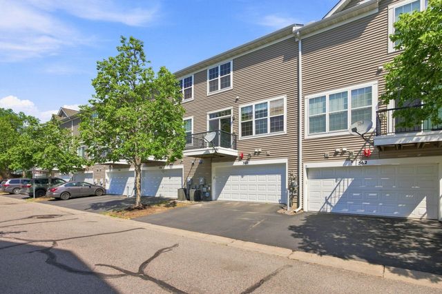 560 Huset Parkway NE, Columbia Heights, MN 55421