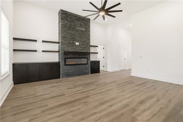 6706 High Meadow Boulevard, Bentonville, AR 72713