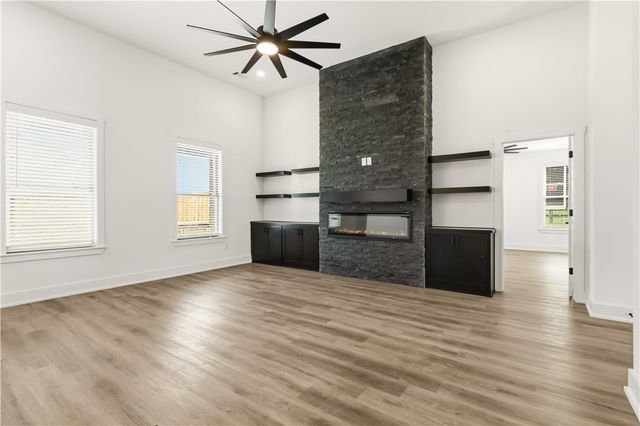 6706 High Meadow Boulevard, Bentonville, AR 72713