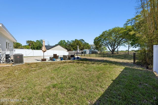 75125 EDWARDS Road, Yulee, FL 32097