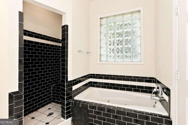 56 Vanira Avenue SE, Atlanta, GA 30315