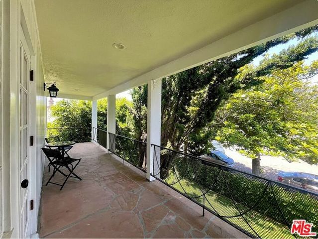 1212 10th Street 17, Santa Monica, CA 90401