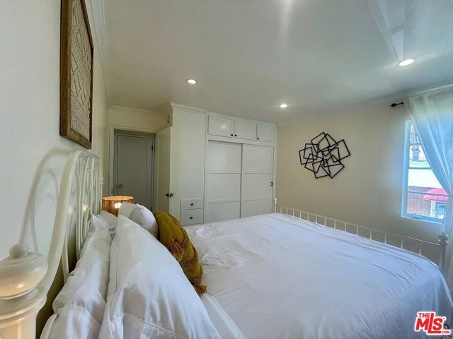 1212 10th Street 17, Santa Monica, CA 90401