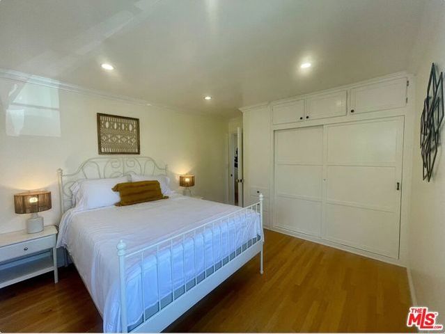 1212 10th Street 17, Santa Monica, CA 90401