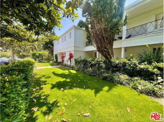 1212 10th Street 17, Santa Monica, CA 90401