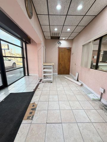 86 Front Street, Hempstead, NY 11550