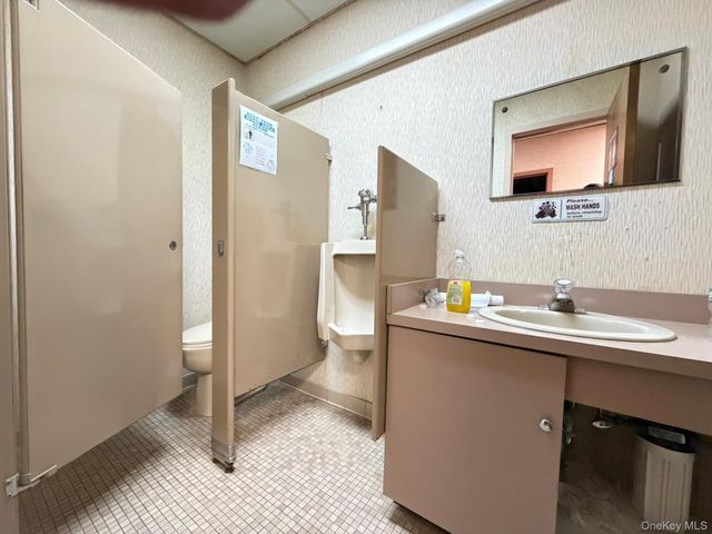 86 Front Street, Hempstead, NY 11550