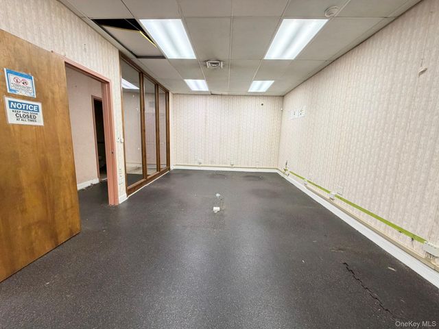 86 Front Street, Hempstead, NY 11550