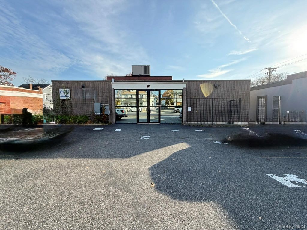 86 Front Street, Hempstead, NY 11550