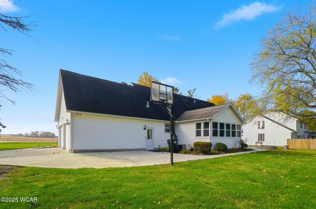 3650 Redbud Lane, Lima, OH 45806