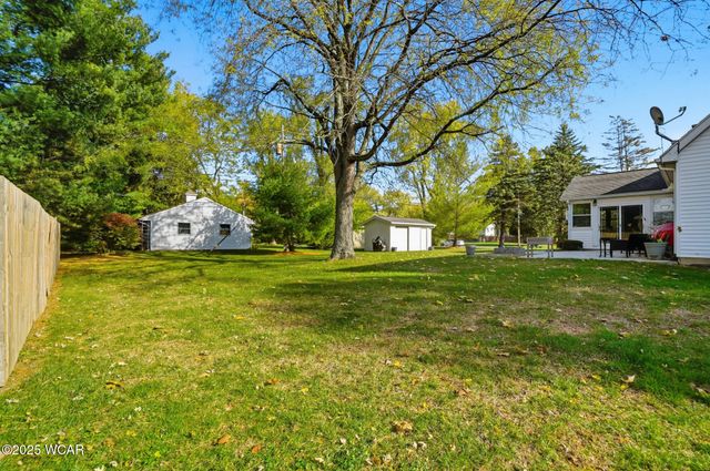 3650 Redbud Lane, Lima, OH 45806