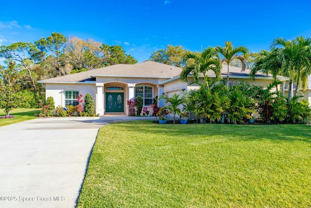 7445 36th Court, Vero Beach, FL 32967