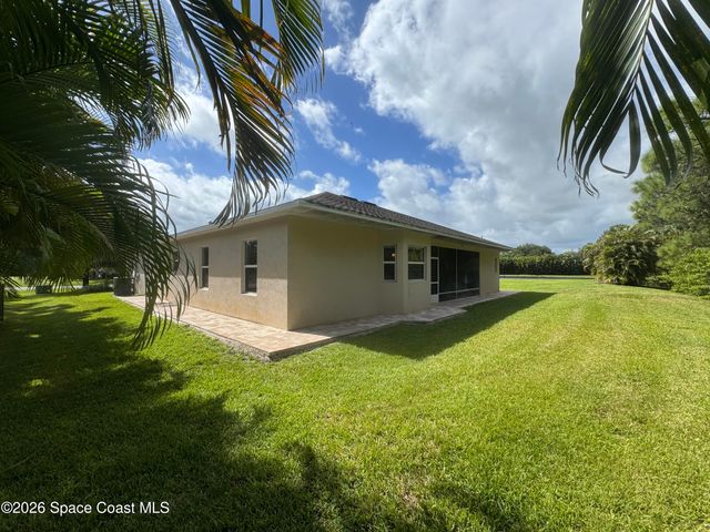 7445 36th Court, Vero Beach, FL 32967