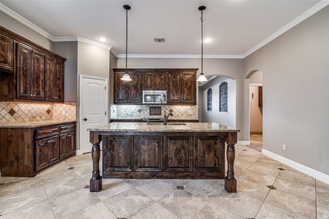 591 W Fate Main Place, Fate, TX 75087