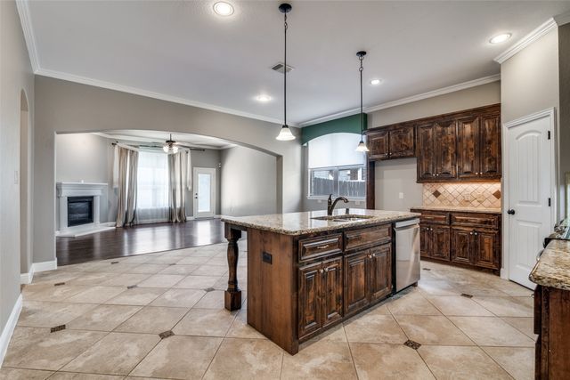 591 W Fate Main Place, Fate, TX 75087