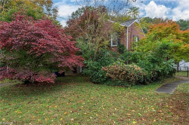 3432 Royalton Street, Winston-salem, NC 27104