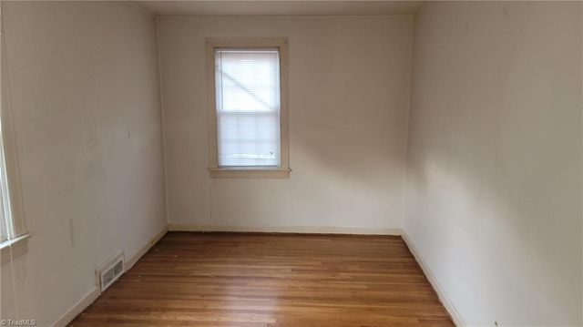 3432 Royalton Street, Winston-salem, NC 27104