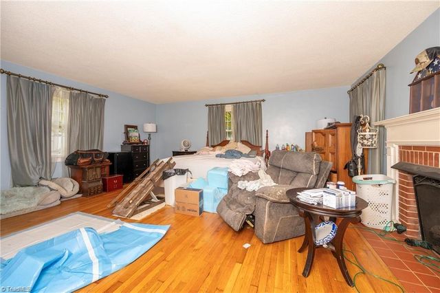 3432 Royalton Street, Winston-salem, NC 27104