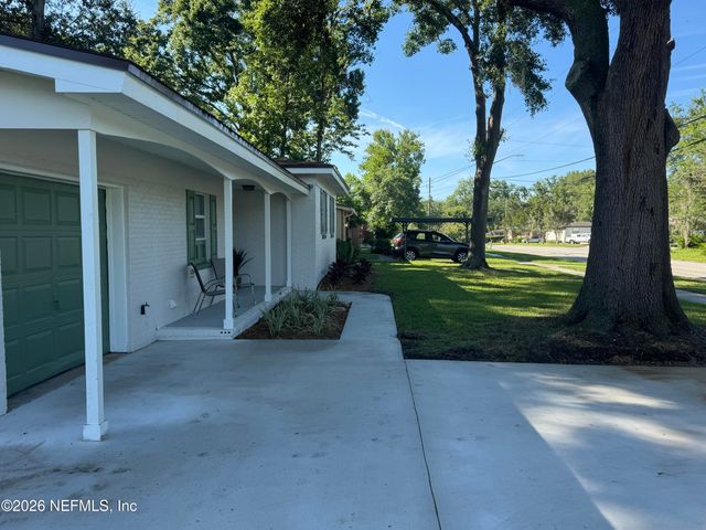 2313 BREST Road, Jacksonville, FL 32216