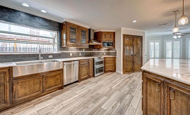 4026 Drummond Street, Houston, TX 77025