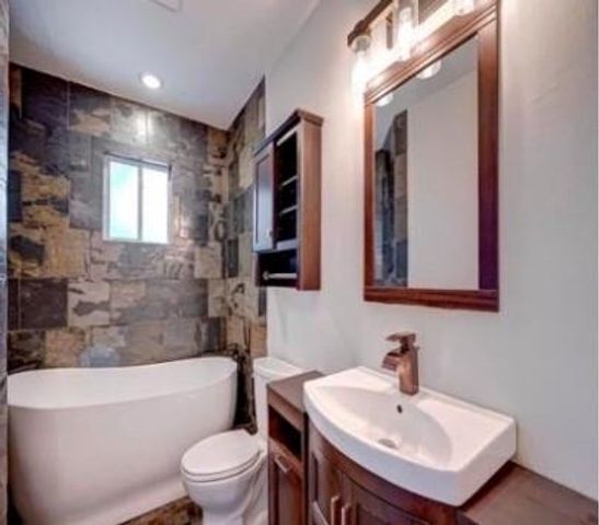 4026 Drummond Street, Houston, TX 77025