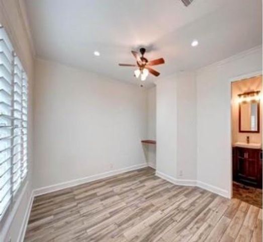 4026 Drummond Street, Houston, TX 77025