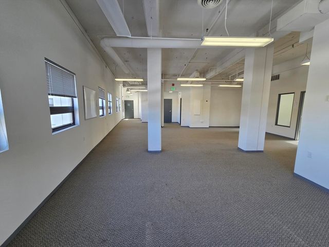 38 Montvale Avenue 280, Stoneham, MA 02180