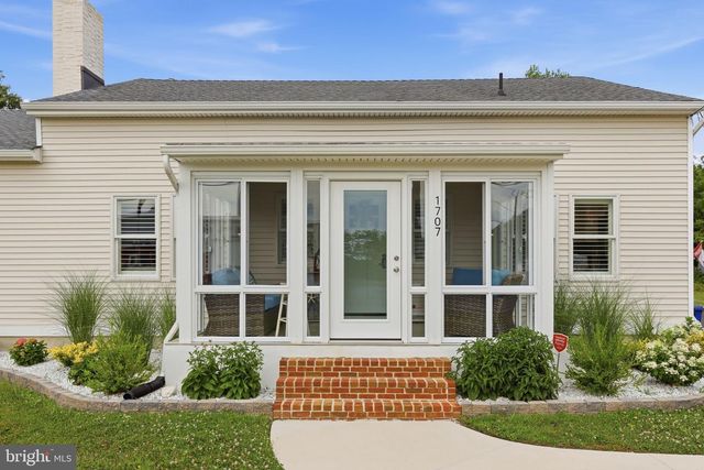 1707 MAYS LANDING RD, Egg Harbor Twp, NJ 08234