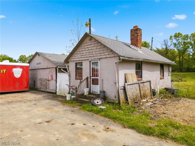 15086 Greenbower Street NE, Alliance, OH 44601