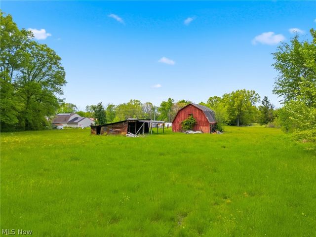15086 Greenbower Street NE, Alliance, OH 44601