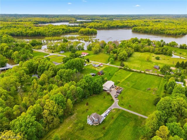 15086 Greenbower Street NE, Alliance, OH 44601