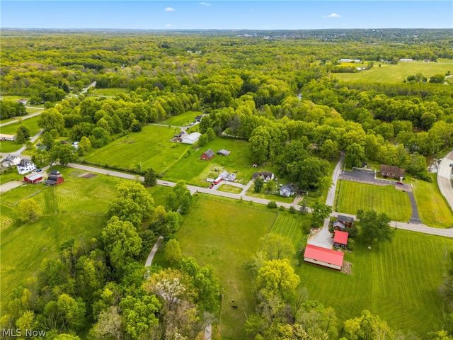 15086 Greenbower Street NE, Alliance, OH 44601