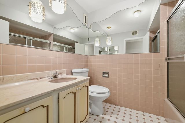 1535 Park Avenue 401, River Forest, IL 60305