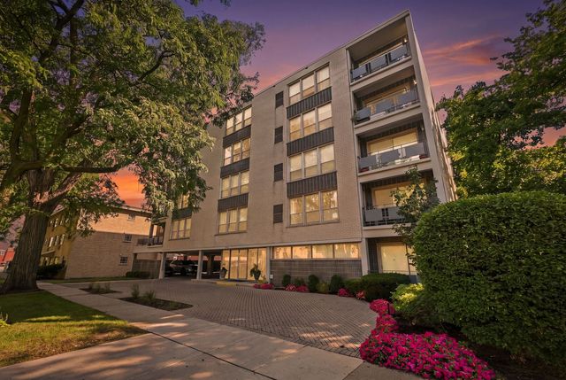 1535 Park Avenue 401, River Forest, IL 60305