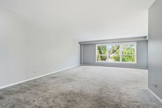 1535 Park Avenue 401, River Forest, IL 60305