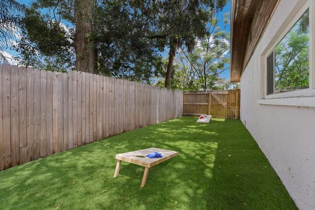 5720 ISANDA PLACE, Sarasota, FL 34231