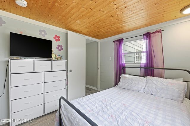 754 MCCARGO Street S, Jacksonville, FL 32221