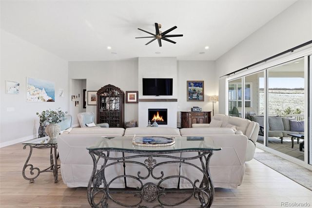 577 Scrubjay Circle, Castle Rock, CO 80104