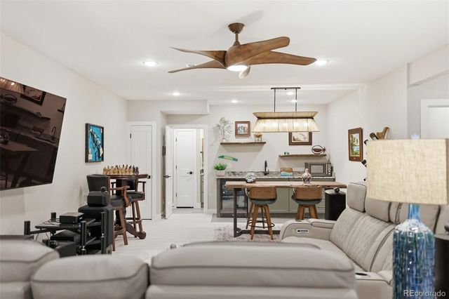 577 Scrubjay Circle, Castle Rock, CO 80104