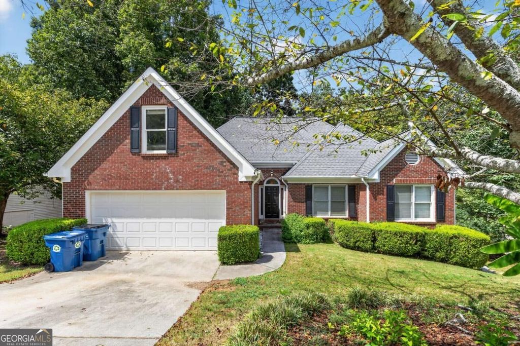 2128 Cluster Lane, Grayson, GA 30017