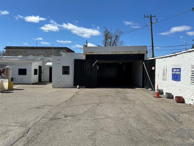 14615 E Jefferson Avenue, Detroit, MI 48215