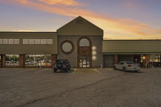 1631 W Sherman Boulevard, Norton Shores, MI 49441